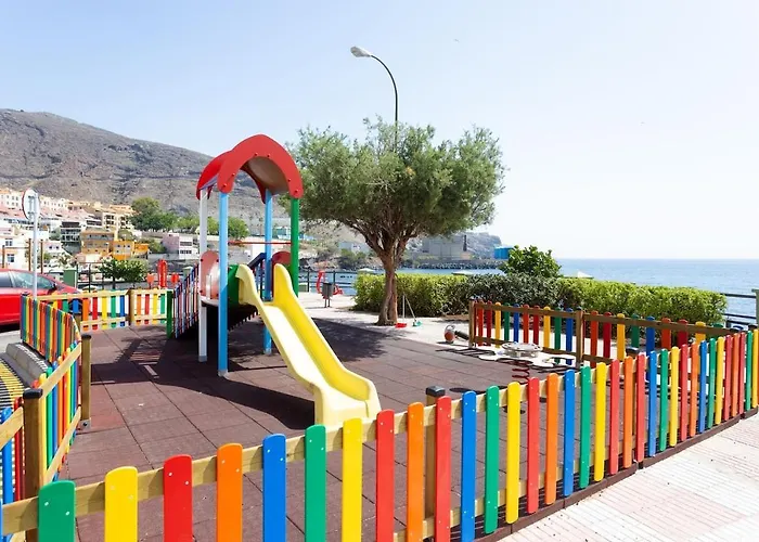 Modern 2bedroom Seaviews & Wifi Daire Araya (Tenerife)